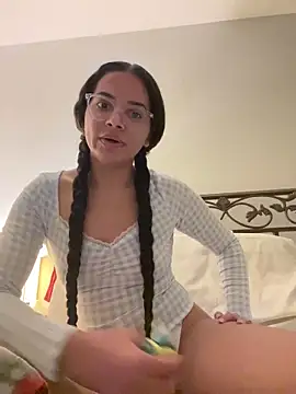 vixxnovalee online show from February 2026 07:15:02 AM