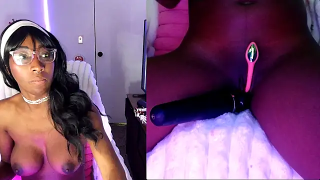 alys at college online show from October 2025 10:44:01 AM