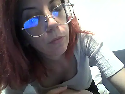 Snapshot of Anayssa_ chatting on September 2025 09:15:01 PM Anayssa  online show from September 2025 09:15:01 PM