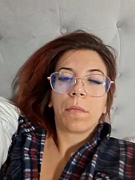 Snapshot of Anayssa_ chatting on September 2025 08:25:02 PM Anayssa  online show from September 2025 08:25:02 PM