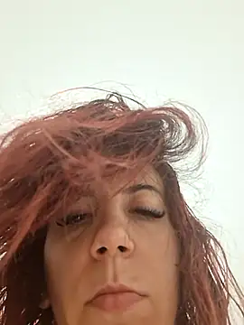 Snapshot of Anayssa_ chatting on October 2025 08:00:02 PM Anayssa  online show from October 2025 08:00:02 PM