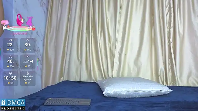 Clhoee  online show from October 2025 03:10:01 AM