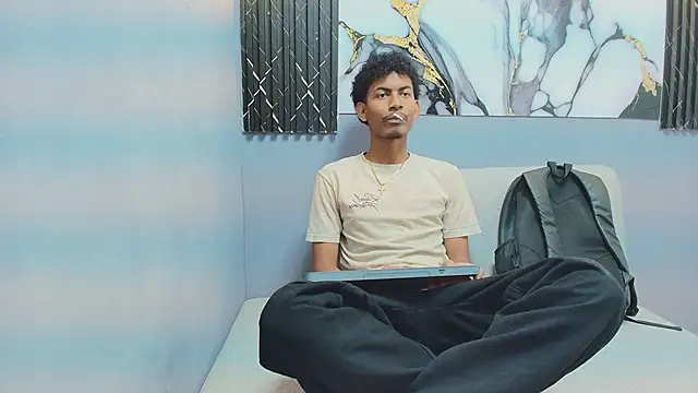 FYKMOR 1 online show from November 2025 07:45:02 PM