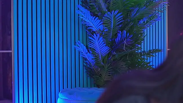 KendraMoon online show from November 2025 03:35:01 PM