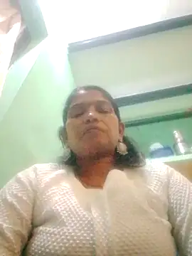 Snapshot of Chandrakanta-Devi chatting on October 2025 04:29:01 PM Chandrakanta-Devi online show from October 2025 04:29:01 PM