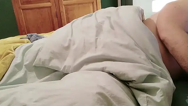 Snapshot of DaronWorkout chatting on December 2025 09:21:02 PM DaronWorkout online show from December 2025 09:21:02 PM