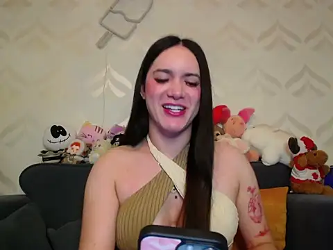 Yhanbeaufort18 online show from September 2025 11:12:02 AM