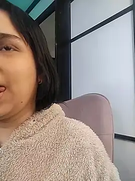 SamaraAnders  online show from February 2026 05:05:02 AM