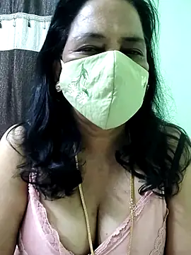 mallu-lover online show from February 2026 01:44:02 AM