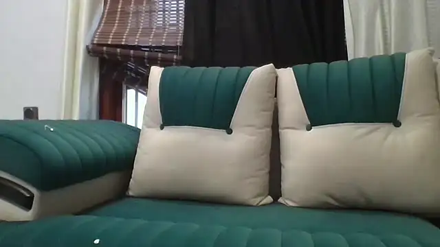 mallu-lover online show from June 2026 12:07:02 PM
