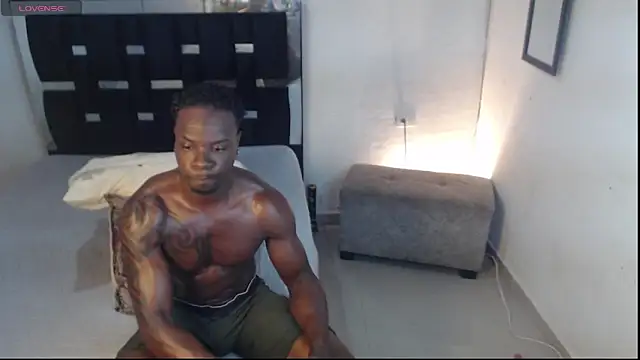 MrByronStallion online show from April 2026 10:07:01 AM