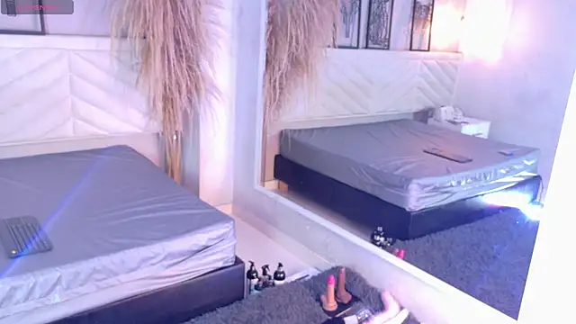 amy miller1 online show from November 2025 08:10:01 PM