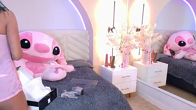 amy miller1 online show from April 2026 08:01:02 PM