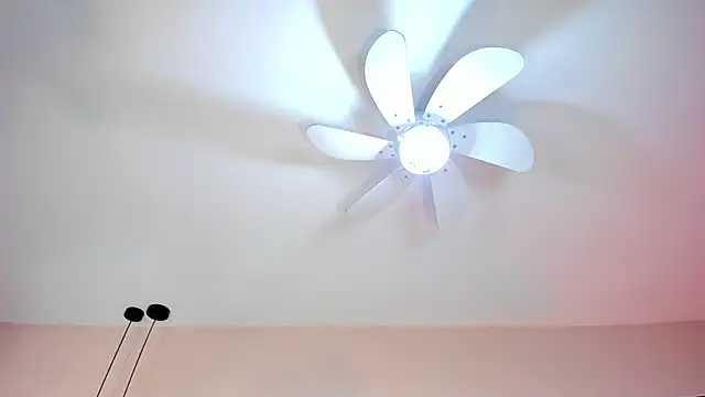 SerenaAveline online show from September 2025 10:21:02 PM