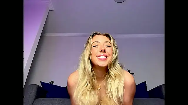 louiseberkeley online show from February 2026 12:31:01 AM