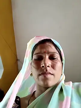 Snapshot of Sonam_pandeyji chatting on May 2026 12:02:01 PM Sonam pandeyji online show from May 2026 12:02:01 PM