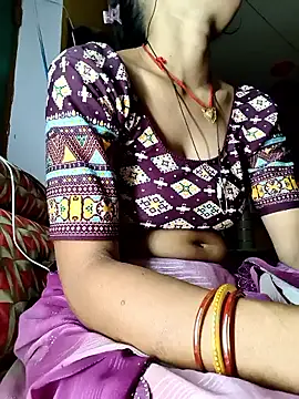 Snapshot of Sonam_pandeyji chatting on May 2026 03:28:01 PM Sonam pandeyji online show from May 2026 03:28:01 PM