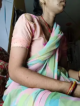 Snapshot of Sonam_pandeyji chatting on May 2026 10:48:02 PM Sonam pandeyji online show from May 2026 10:48:02 PM