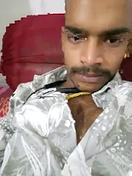 yashuuuu021 online show from April 2026 01:41:01 PM