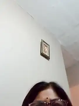 mileesha online show from December 2025 08:29:01 PM