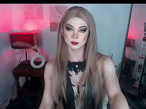 Snapshot of Hugecock_shantall chatting on October 2025 03:01:02 PM Hugecock shantall online show from October 2025 03:01:02 PM