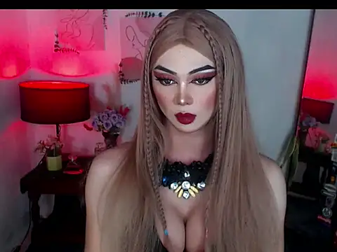 Snapshot of Hugecock_shantall chatting on November 2025 06:21:01 PM Hugecock shantall online show from November 2025 06:21:01 PM