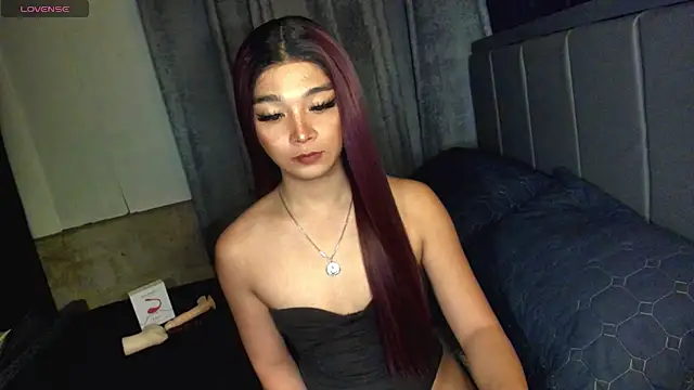 Snapshot of TrinityFucksYou chatting on April 2026 12:28:01 PM TrinityFucksYou online show from April 2026 12:28:01 PM