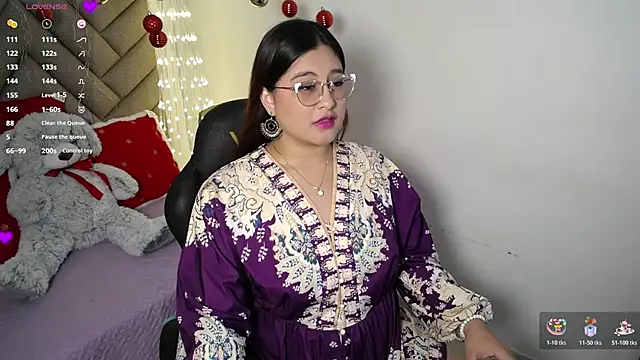 heluejamil online show from November 2025 01:28:01 AM