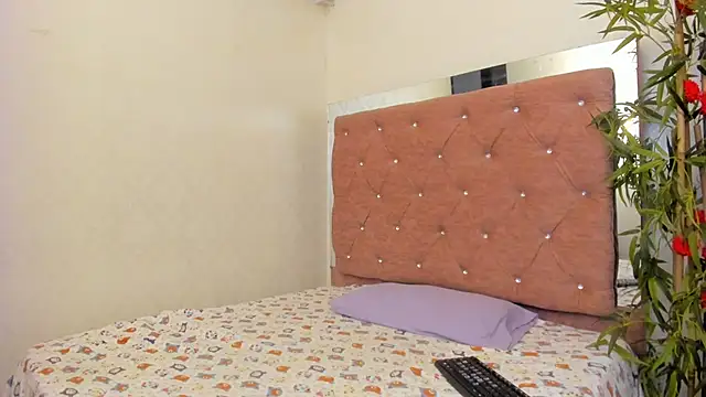 JulianaCarter online show from February 2026 08:10:01 PM