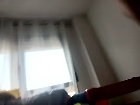 Snapshot of Feistysausage chatting on October 2025 03:33:02 PM Feistysausage online show from October 2025 03:33:02 PM