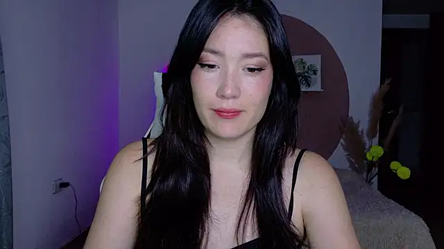 Eliih 01 online show from April 2026 03:28:01 AM