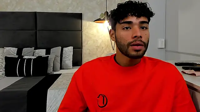 RaphaelDufort online show from November 2025 09:43:02 PM