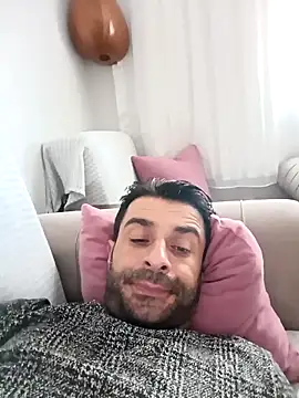 alex10alexx online show from October 2025 02:39:02 PM