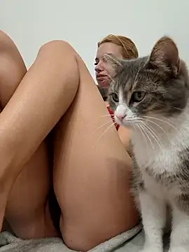 D4ddyslut online show from January 2026 03:28:01 PM