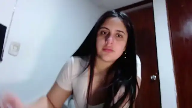 Electraweb 09 online show from October 2025 06:41:01 PM