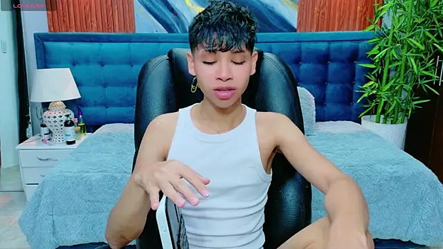 dilan 911 online show from March 2026 07:09:01 PM