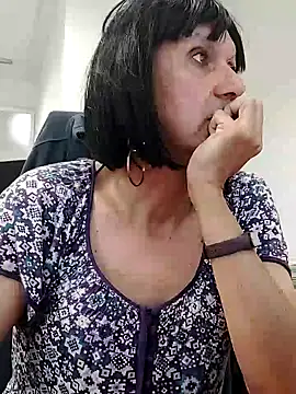 Snapshot of Emily_de_Carla chatting on July 2026 01:39:02 PM Emily de Carla online show from July 2026 01:39:02 PM