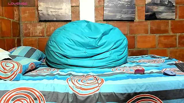 Luck Andrew online show from April 2026 08:48:01 PM