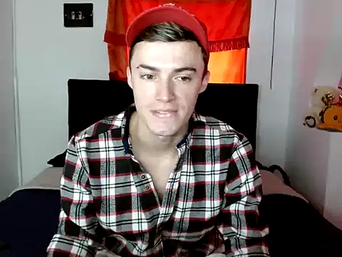 Snapshot of Ken_bigcock77 chatting on September 2025 05:16:01 PM Ken bigcock77 online show from September 2025 05:16:01 PM