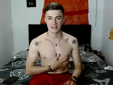 Snapshot of Ken_bigcock77 chatting on October 2025 01:03:02 AM Ken bigcock77 online show from October 2025 01:03:02 AM