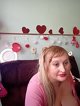 Snapshot of XHelenaX90 chatting on February 2025 11:22:02 AM XHelenaX90 online show from February 2025 11:22:02 AM