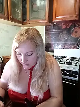 Snapshot of XHelenaX90 chatting on November 2025 08:07:01 PM XHelenaX90 online show from November 2025 08:07:01 PM