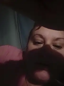 Snapshot of XHelenaX90 chatting on February 2026 06:15:01 PM XHelenaX90 online show from February 2026 06:15:01 PM