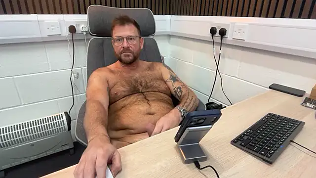 bilf1978 online show from March 2026 12:33:01 PM