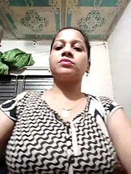 Snapshot of Payel_50 chatting on June 2026 06:56:01 PM Payel 50 online show from June 2026 06:56:01 PM