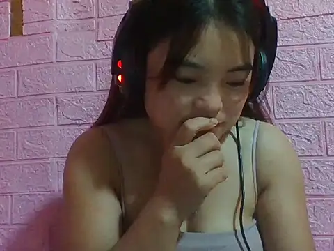 Loc al online show from October 2025 01:33:02 PM