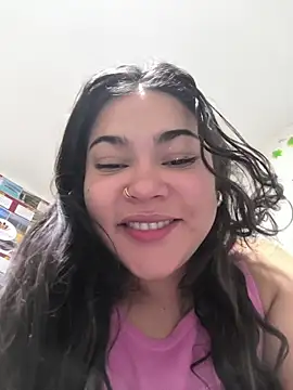 Snapshot of Vale_Walker chatting on February 2026 08:47:01 PM Vale Walker online show from February 2026 08:47:01 PM