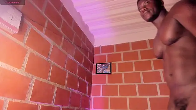 Snapshot of JothaFit chatting on February 2026 02:54:02 PM JothaFit online show from February 2026 02:54:02 PM