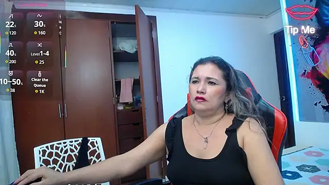 Snapshot of noelia_milf19 chatting on July 2026 10:12:02 AM noelia milf19 online show from July 2026 10:12:02 AM