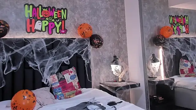 crystaldarliing online show from October 2025 03:35:02 PM